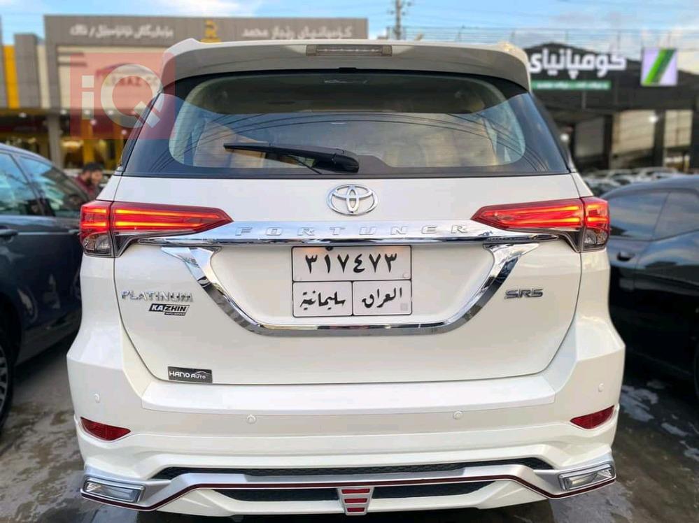 تۆیۆتا فۆرچێنەر